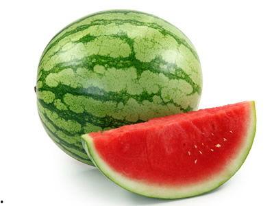 夏天吃瓜的人群,全民瓜果盛宴