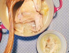 毛瓜可以煲鸡汤吃吗视频,毛瓜煲鸡汤视频解析